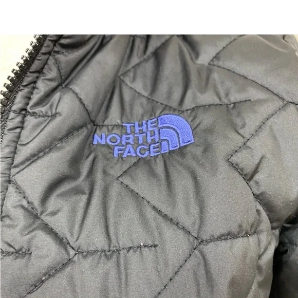The North Face Black Jacket - Picture 6 of 6